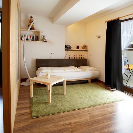 Apartments Rezia Ортизеи Экстерьер фото