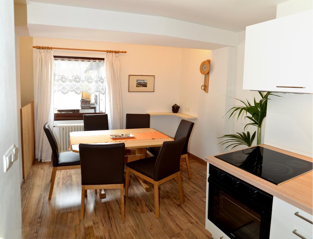 Apartments Rezia Ортизеи Экстерьер фото
