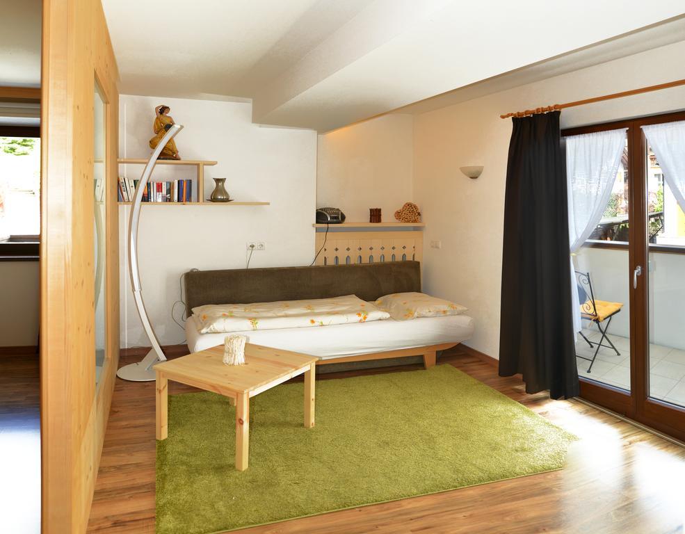 Apartments Rezia Ортизеи Экстерьер фото